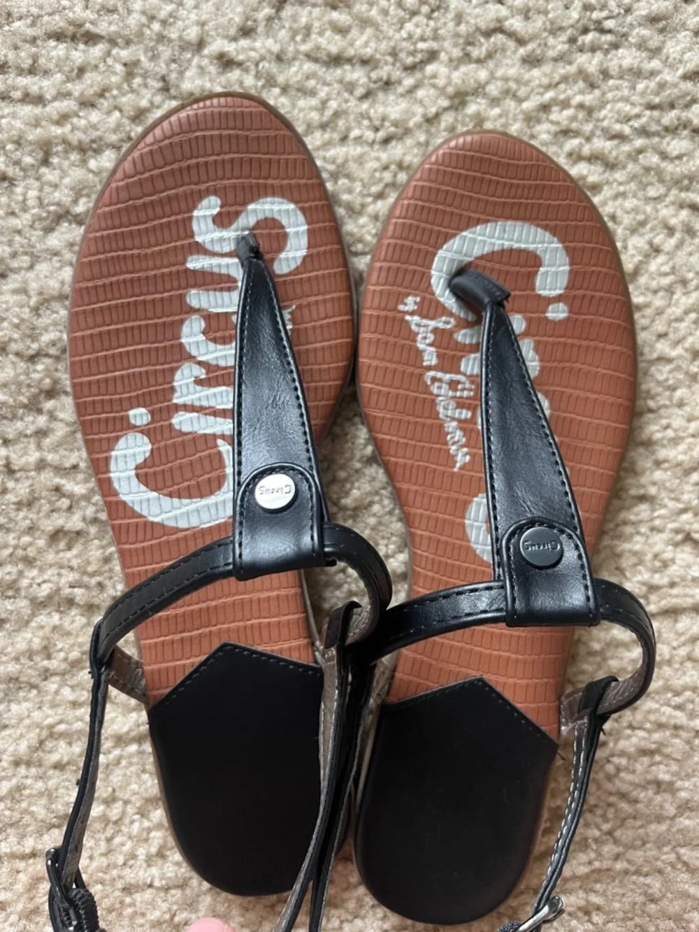 Circus by Sam Edelman Black T-Strap Sandals with Brown Footbed